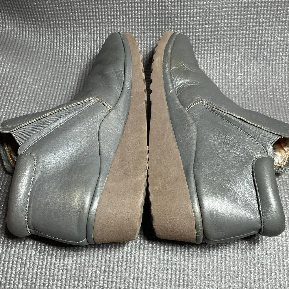 Gentle Souls Nara Booties Womens Size 9.5M Gray Leather Pull On‎ Wedge Heel